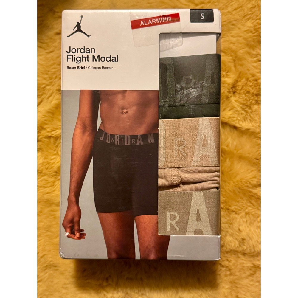 NWT Jordan Flight Modal 3 Pack Boxer Briefs Men's Size Small Hemp &‎ Black Color